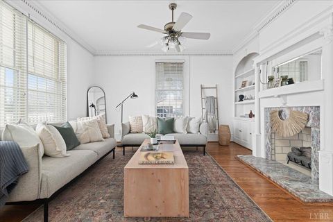 Tiny photo for 4059 Lowry Road, Goode, VA 24556 (MLS # 364456)