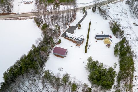 Tiny photo for 3538 Gladys Road, Gladys, VA 24554 (MLS # 364371)