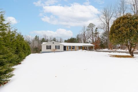 Tiny photo for 3538 Gladys Road, Gladys, VA 24554 (MLS # 364371)