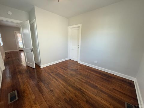 Tiny photo for 707 Stuart Street, Lynchburg, VA 24501 (MLS # 362085)