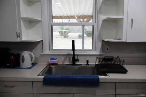 Tiny photo for 4532 Oakdale Drive, Lynchburg, VA 24502 (MLS # 364084)