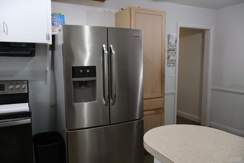 Tiny photo for 4532 Oakdale Drive, Lynchburg, VA 24502 (MLS # 364084)