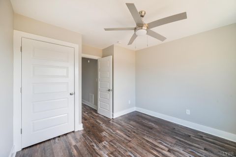 Tiny photo for 33 Zentry Place, Lynchburg, VA 24502 (MLS # 365156)