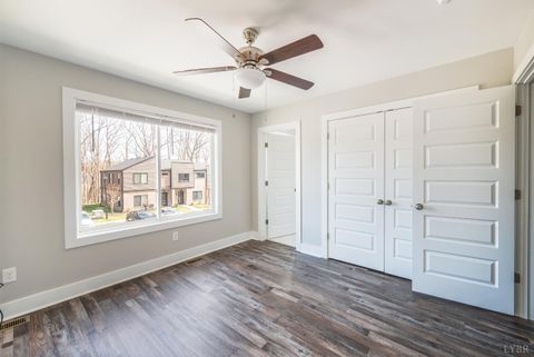 Tiny photo for 33 Zentry Place, Lynchburg, VA 24502 (MLS # 365156)