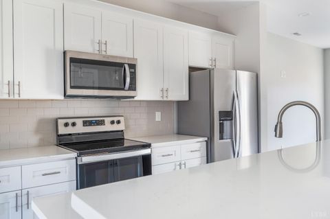 Tiny photo for 33 Zentry Place, Lynchburg, VA 24502 (MLS # 365156)