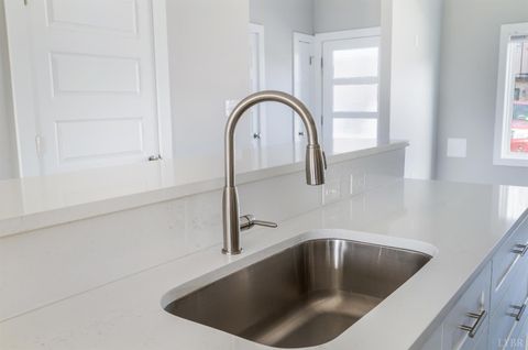 Tiny photo for 33 Zentry Place, Lynchburg, VA 24502 (MLS # 365156)