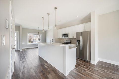 Tiny photo for 33 Zentry Place, Lynchburg, VA 24502 (MLS # 365156)