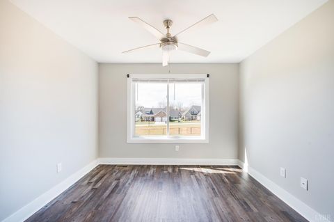 Tiny photo for 33 Zentry Place, Lynchburg, VA 24502 (MLS # 365156)
