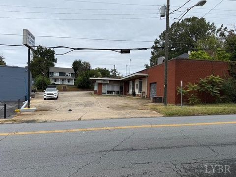 Tiny photo for 2300 Fort Avenue, Lynchburg, VA 24501 (MLS # 361996)