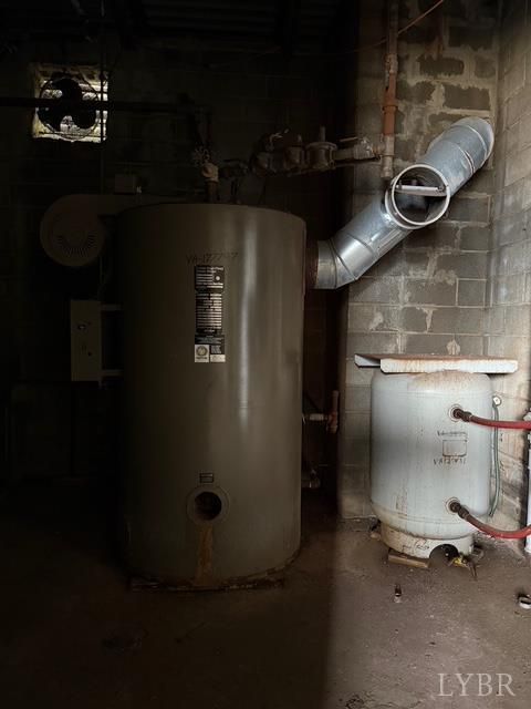 Tiny photo for 2300 Fort Avenue, Lynchburg, VA 24501 (MLS # 361996)