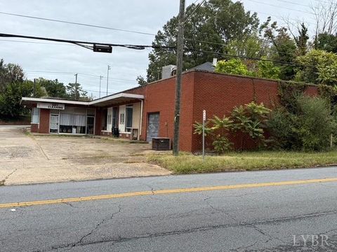 Tiny photo for 2300 Fort Avenue, Lynchburg, VA 24501 (MLS # 361996)