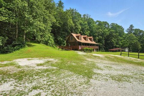 Tiny photo for 2070 Woodson Rd Rd, Roseland, VA 22967 (MLS # 362162)