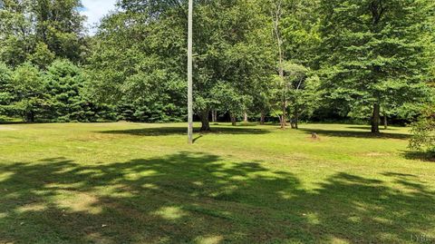 Tiny photo for 2070 Woodson Rd Rd, Roseland, VA 22967 (MLS # 362162)