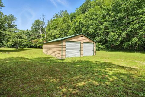 Tiny photo for 2070 Woodson Rd Rd, Roseland, VA 22967 (MLS # 362162)