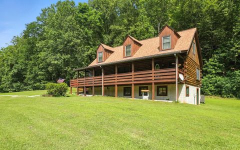 Tiny photo for 2070 Woodson Rd Rd, Roseland, VA 22967 (MLS # 362162)