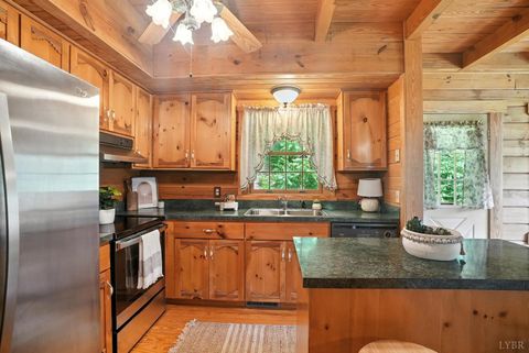 Tiny photo for 2070 Woodson Rd Rd, Roseland, VA 22967 (MLS # 362162)