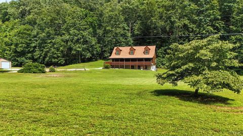 Tiny photo for 2070 Woodson Rd Rd, Roseland, VA 22967 (MLS # 362162)