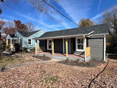 Tiny photo for 3134 Campbell Ave. Ave, Lynchburg, VA 24501 (MLS # 363003)