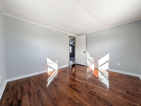 Tiny photo for 949 Stone Mill Rd Rd, Hurt, VA 24563 (MLS # 364437)