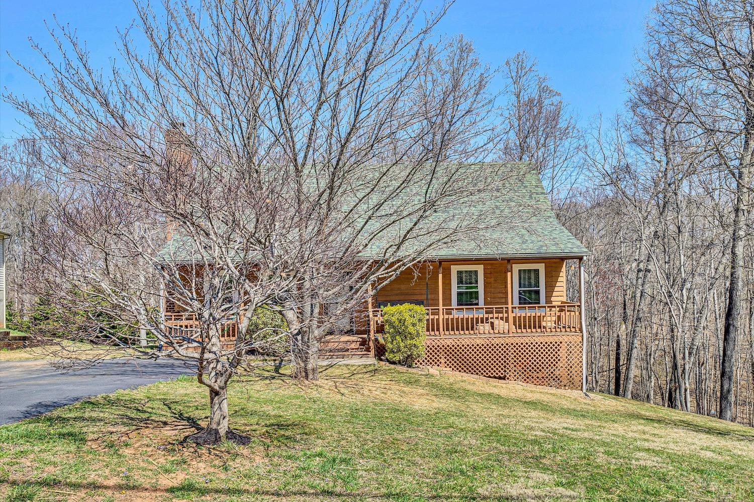 363 Deborah Dr, Lynchburg, Virginia image 2