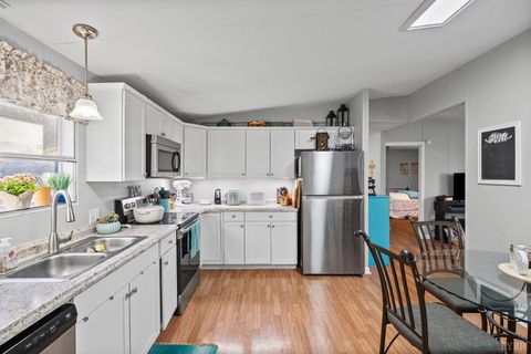 Tiny photo for 287 Castle Creek Lane Ln, Roseland, VA 22967 (MLS # 363167)