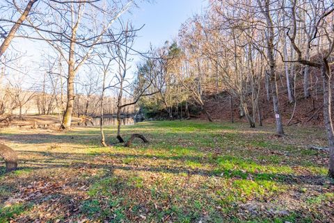 Tiny photo for 287 Castle Creek Lane Ln, Roseland, VA 22967 (MLS # 363167)
