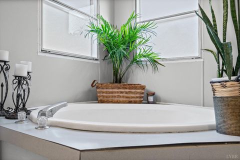 Tiny photo for 287 Castle Creek Lane Ln, Roseland, VA 22967 (MLS # 363167)