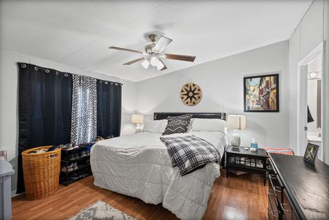 Tiny photo for 287 Castle Creek Lane Ln, Roseland, VA 22967 (MLS # 363167)