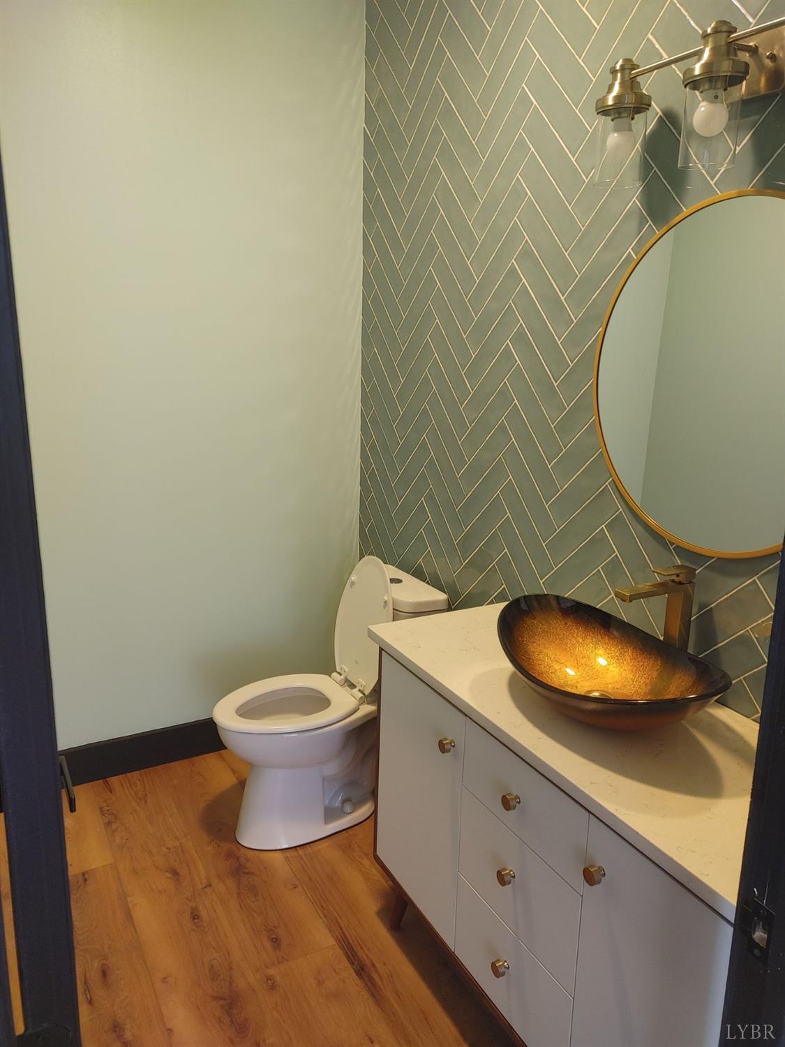 Goode, Virginia 24556, United States, 3 Bedrooms Bedrooms, ,3 BathroomsBathrooms,Residential,Active,176058