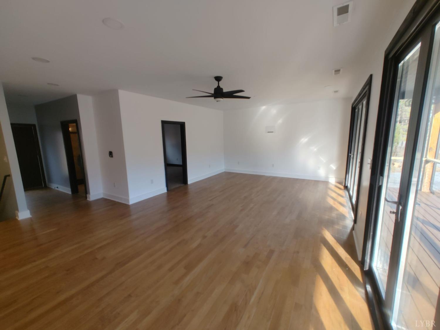 Goode, Virginia 24556, United States, 3 Bedrooms Bedrooms, ,3 BathroomsBathrooms,Residential,Active,176058