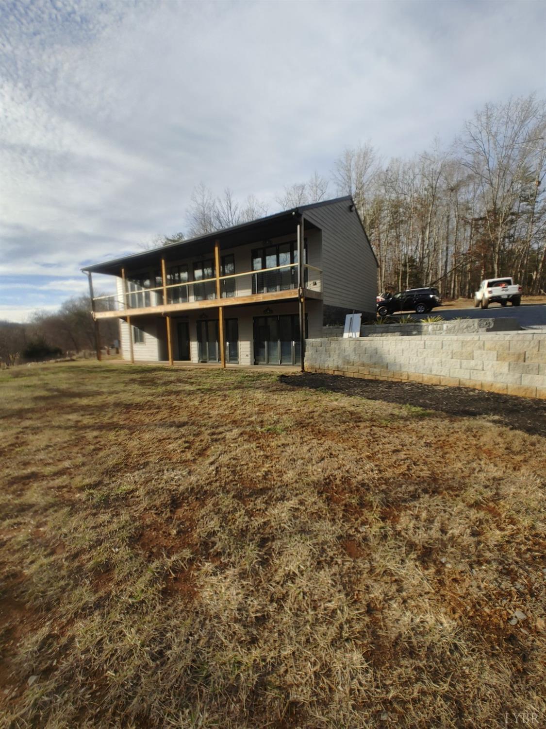 Goode, Virginia 24556, United States, 3 Bedrooms Bedrooms, ,3 BathroomsBathrooms,Residential,Active,176058