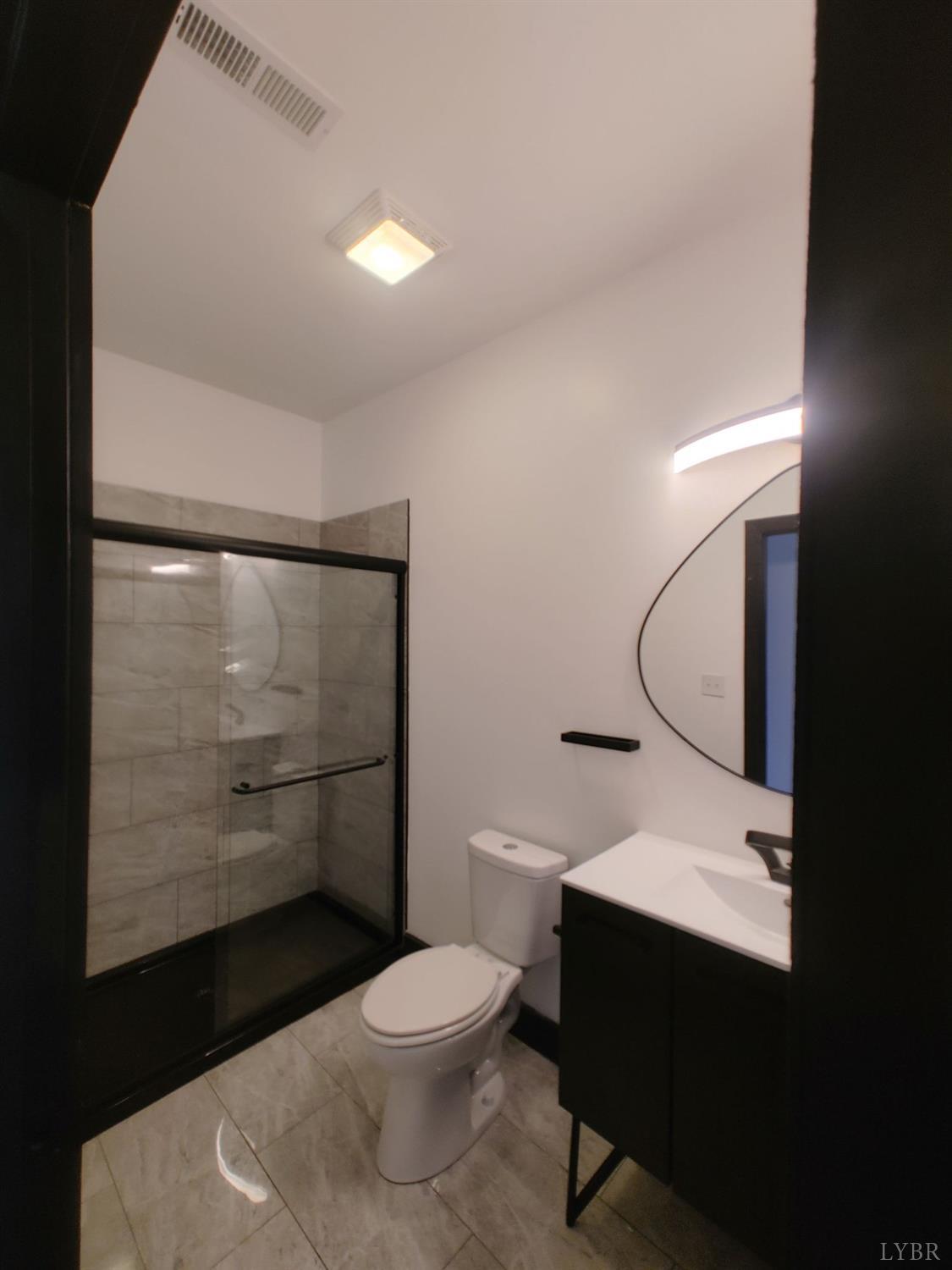 Goode, Virginia 24556, United States, 3 Bedrooms Bedrooms, ,3 BathroomsBathrooms,Residential,Active,176058