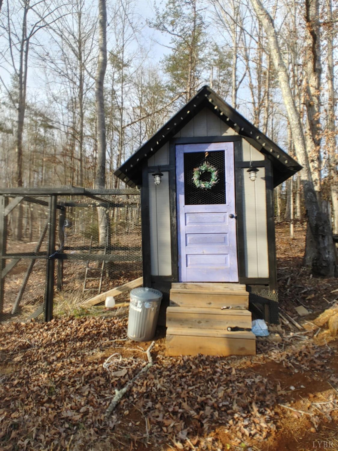 Goode, Virginia 24556, United States, 3 Bedrooms Bedrooms, ,3 BathroomsBathrooms,Residential,Active,176058