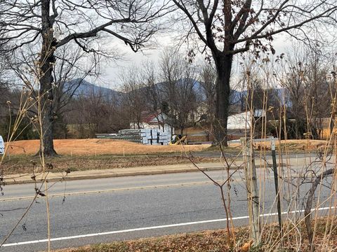 Tiny photo for 753 Burks Hill, Bedford, VA 24523 (MLS # 363353)