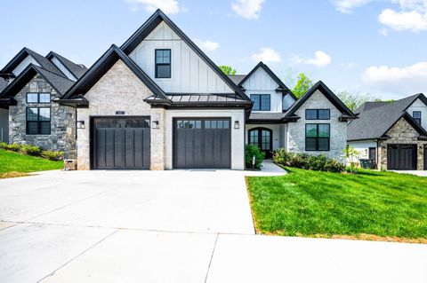 Photo of 301 Bentley Grove Way, Lynchburg, VA 24502 (MLS # 360745)