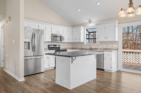 Tiny photo for 117 Settlement Drive, Lynchburg, VA 24502 (MLS # 363649)