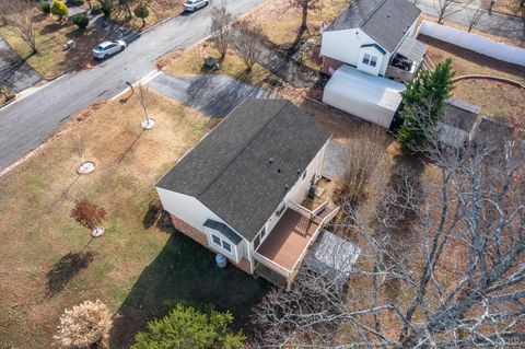 Tiny photo for 117 Settlement Drive, Lynchburg, VA 24502 (MLS # 363649)