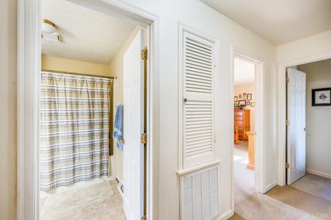 Tiny photo for 1071 Great Oaks Road, Forest, VA 24551 (MLS # 365058)