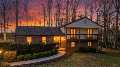 Tiny photo for 1071 Great Oaks Road, Forest, VA 24551 (MLS # 365058)