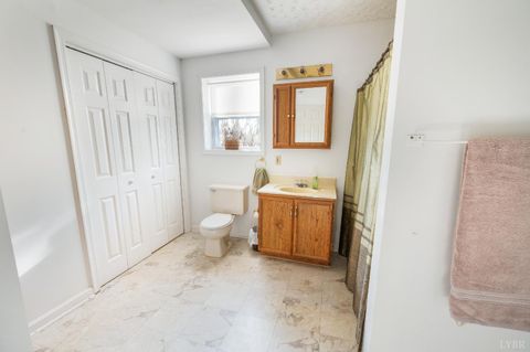 Tiny photo for 1071 Great Oaks Road, Forest, VA 24551 (MLS # 365058)