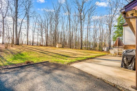 Tiny photo for 1071 Great Oaks Road, Forest, VA 24551 (MLS # 365058)