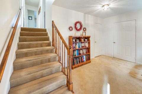 Tiny photo for 1071 Great Oaks Road, Forest, VA 24551 (MLS # 365058)