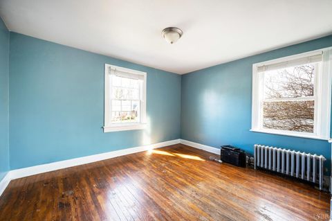 Tiny photo for 4610 Alabama Avenue, Lynchburg, VA 24502 (MLS # 365130)