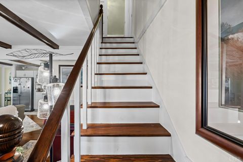 Tiny photo for 1905 Karnes Road, Bedford, VA 24523 (MLS # 363115)