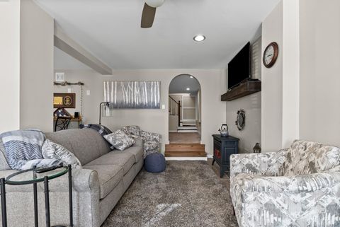 Tiny photo for 1905 Karnes Road, Bedford, VA 24523 (MLS # 363115)