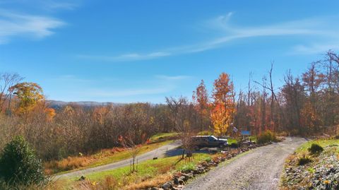 Tiny photo for 1905 Karnes Road, Bedford, VA 24523 (MLS # 363115)