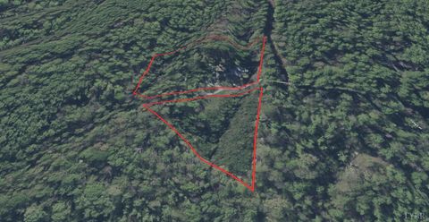 Tiny photo for 1905 Karnes Road, Bedford, VA 24523 (MLS # 363115)