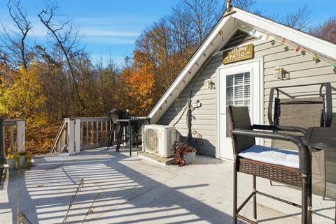 Tiny photo for 1905 Karnes Road, Bedford, VA 24523 (MLS # 363115)