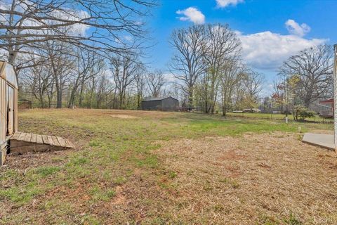 Tiny photo for 471 Briar Cliff Circle, Lynchburg, VA 24502 (MLS # 365183)