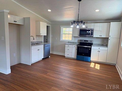 Tiny photo for 471 Briar Cliff Circle, Lynchburg, VA 24502 (MLS # 365183)